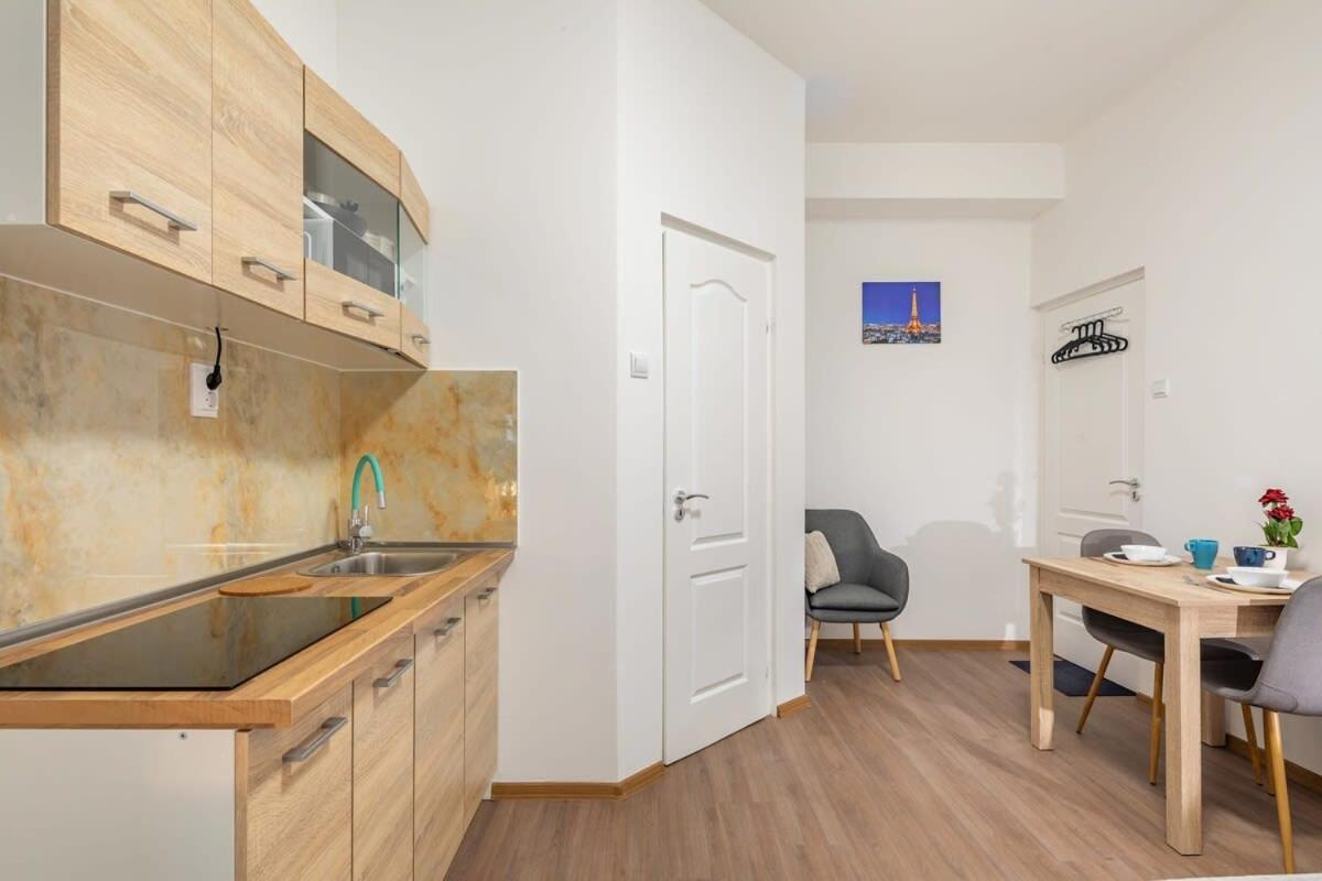 - New - Quiet And Comfy Appartement